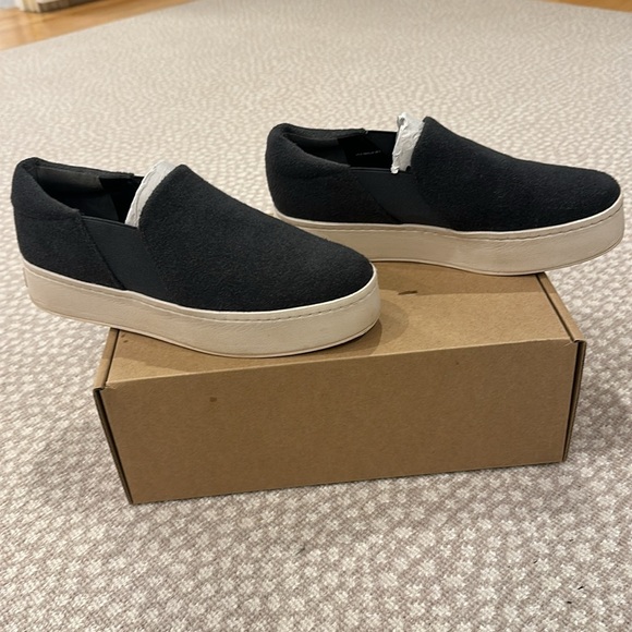 Vince Women's Warren Flannel Wool Platform Sneaker Slip On Grey US 8.5 - Picture 4 of 6